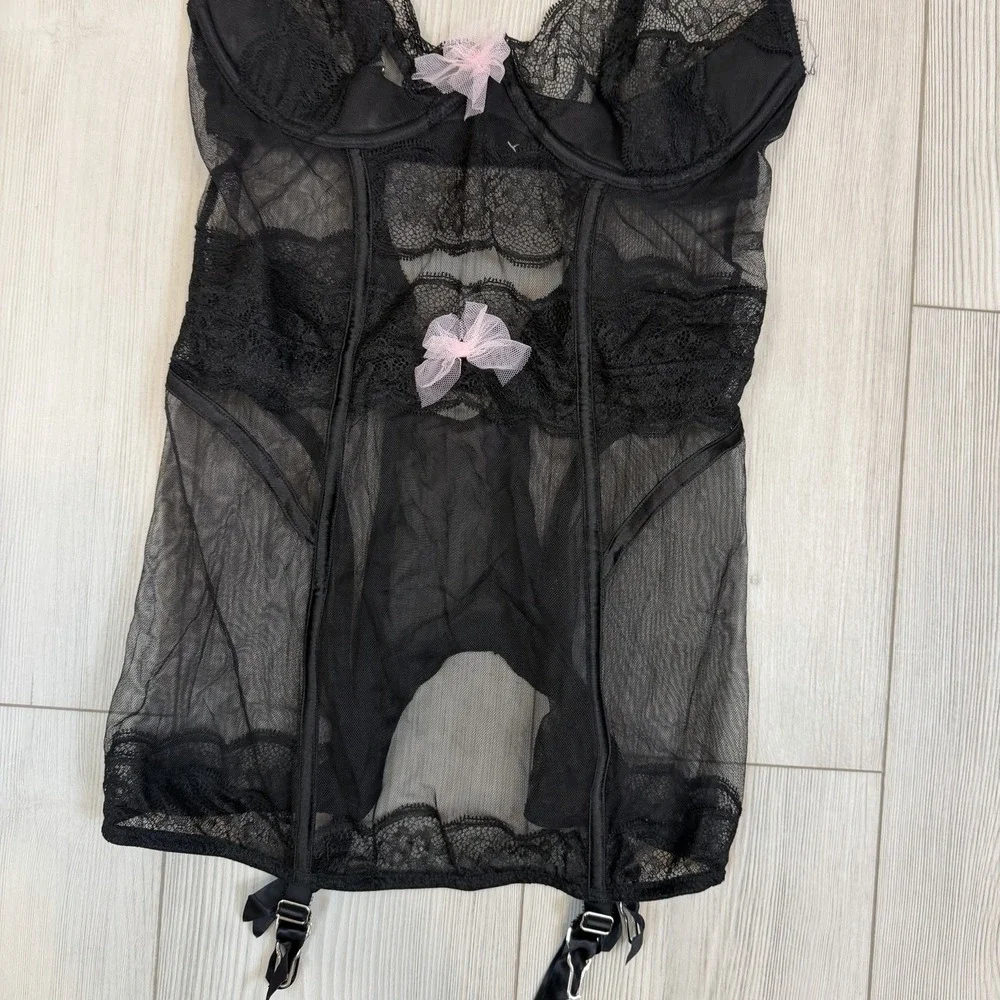 Victoria Secret Black Garter Slip Chemise Babydoll 36C Underwire Y2K Lace‎